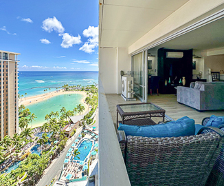 Awesome Lagoon Beach Views                        